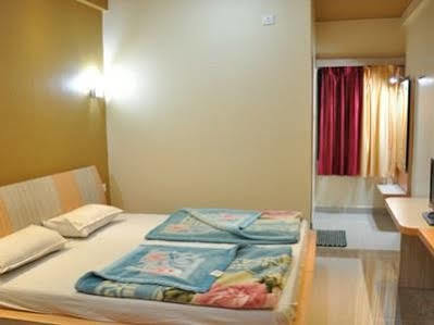 Hotel Oasis 卜山 外观 照片