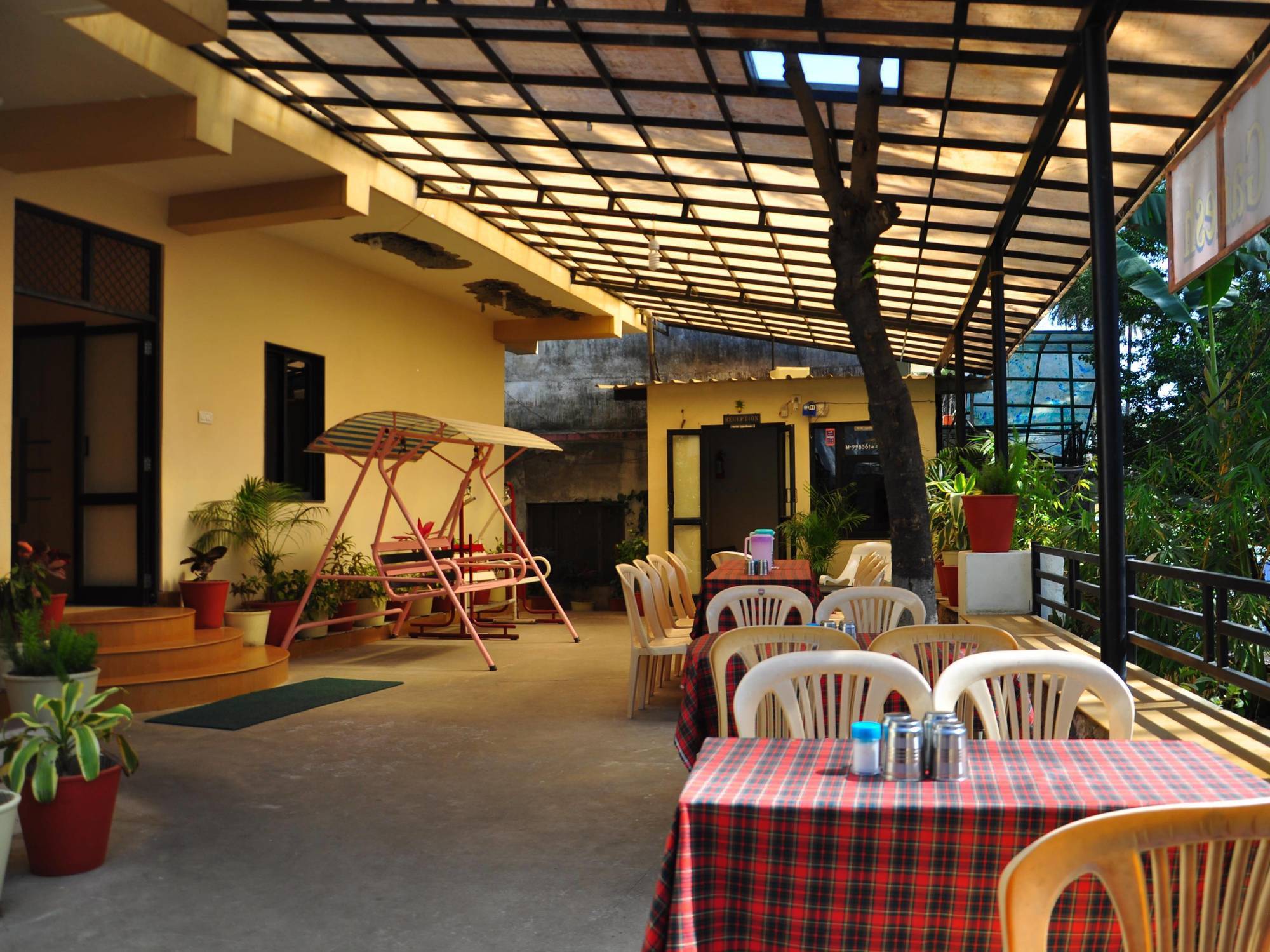 Hotel Oasis 卜山 外观 照片